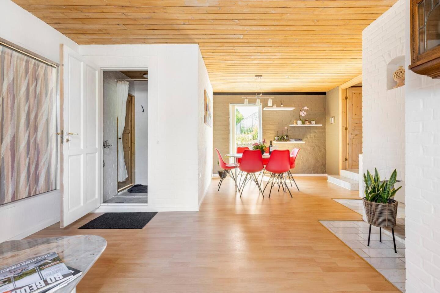 Trandafir Guesthouse Egtved Екстериор снимка